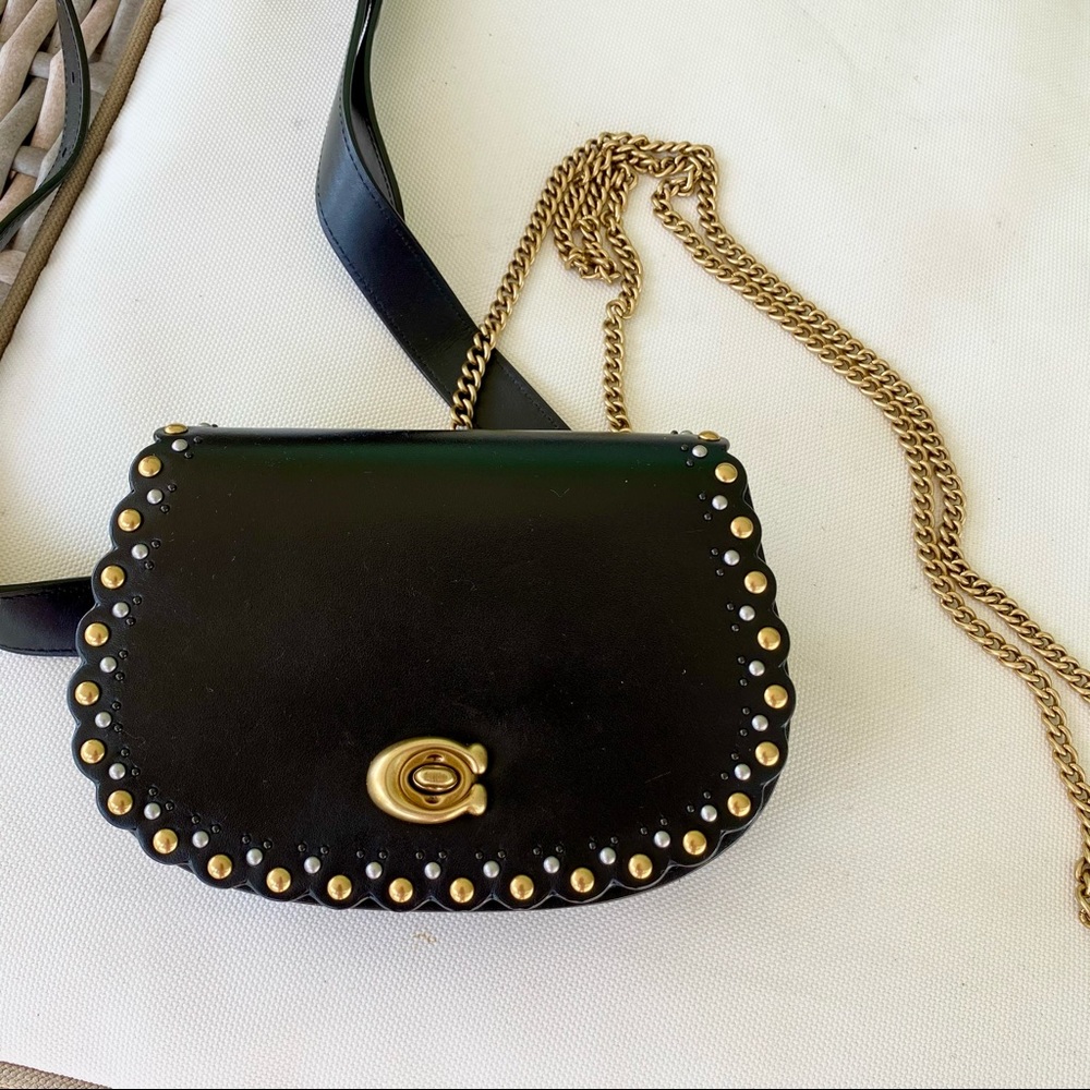 Coach Black Scallop Rivets Saddle Belt Bag EUC - Picture 15 of 16